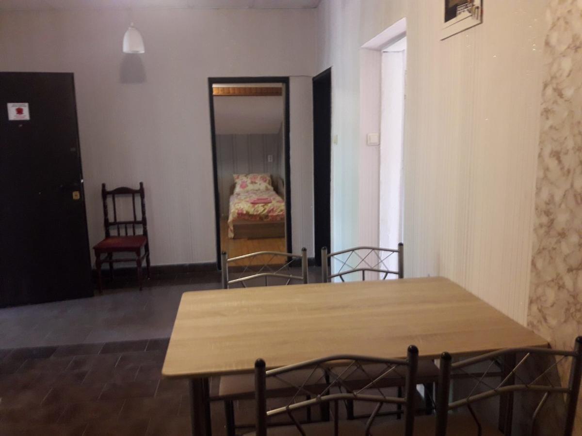 Tabasko Hostel Σόφια Εξωτερικό φωτογραφία